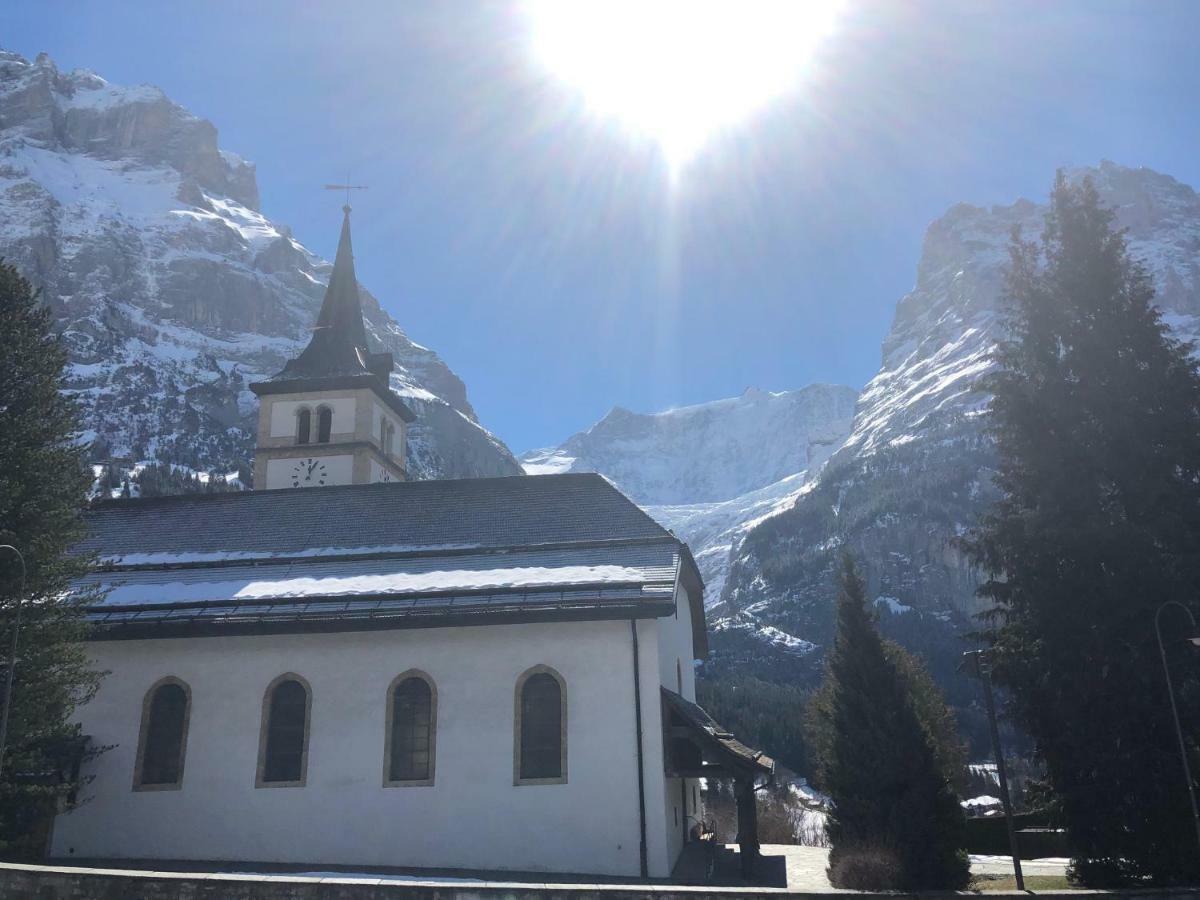 Chalet Carve - Apartments Eiger, Moench And Jungfrau Grindelwald Exterior photo